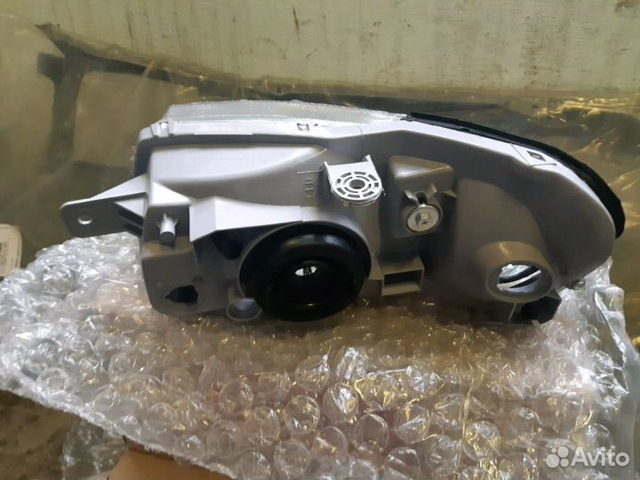 Блок фара правая Hyundai Accent