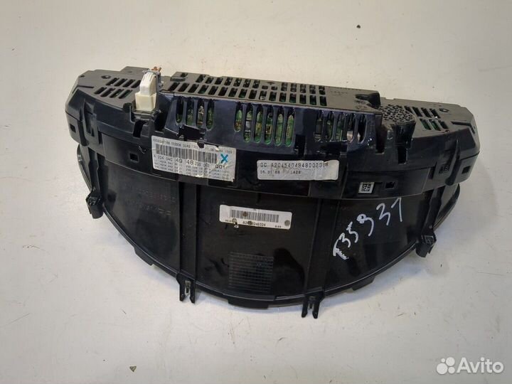 Щиток приборов Mercedes C W204, 2008