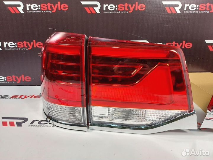 Фонари задние Toyota Land Cruiser 200 с16г