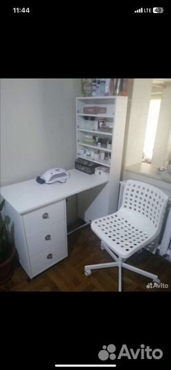 Маникюрный стол + кресло мастера