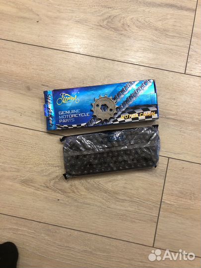 Звезда и цепь