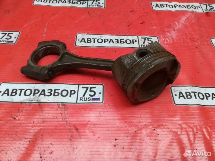 Поршень Toyota Corolla NZE121 1nzfe