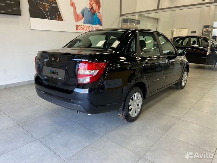 LADA Granta 1.6 МТ, 2023