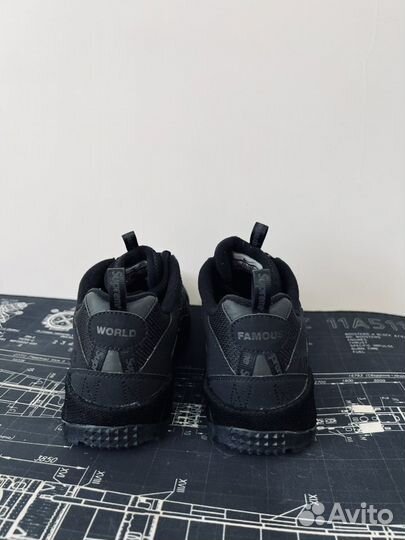 Кроссовки Nike supreme X AIR humara 17 'black'