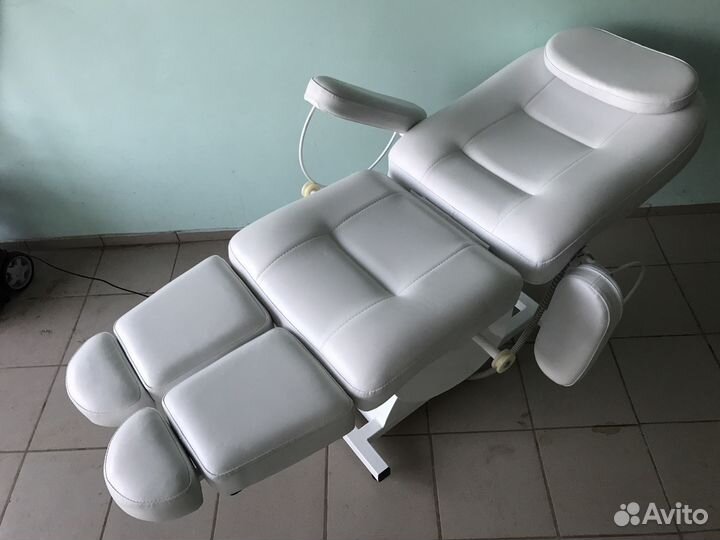 Кресло педикюрное