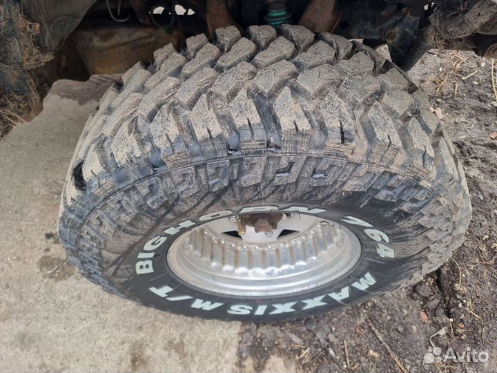 Maxxis MT-764 Bighorn 12.5 R33