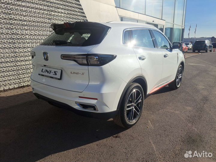 Changan UNI-S 1.5 AMT, 2024