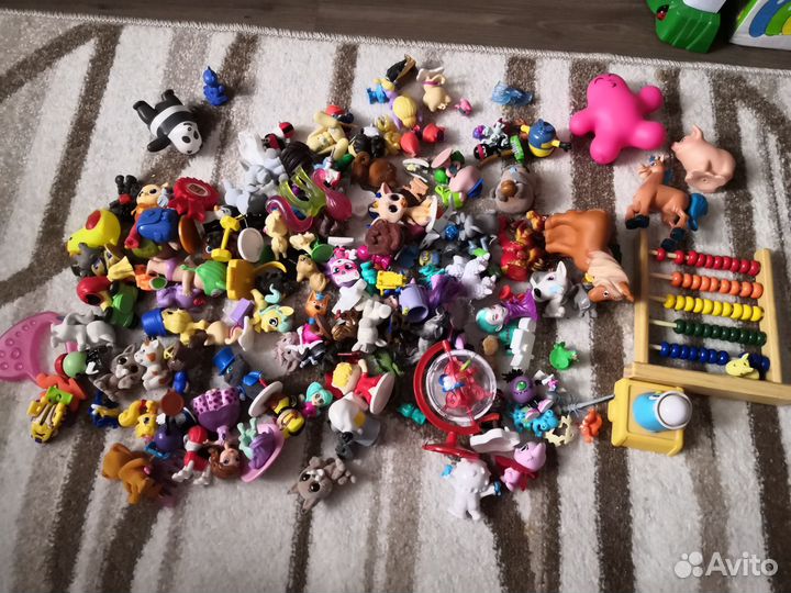 Фигурки из киндера и sweet box