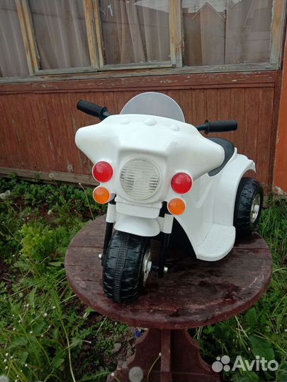 Детский мотоцикл на аккумуляторе бу