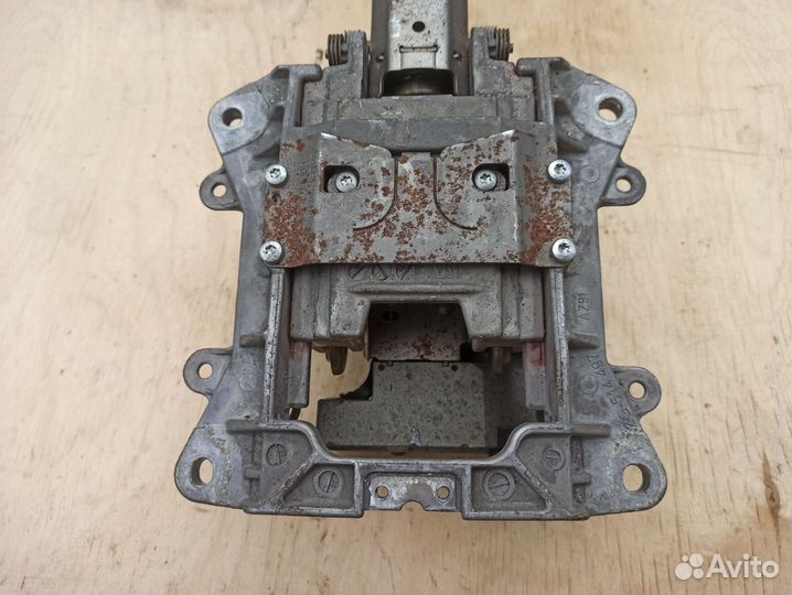 Рулевая колонка Volkswagen Touareg 7L