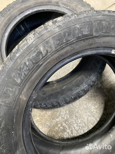 Michelin X-Ice North 215/55 R16