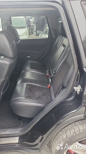 Сиденья Jeep Grand Cherokee WK1 SRT 8