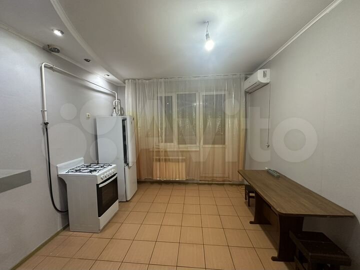 1-к. квартира, 50 м², 9/9 эт.