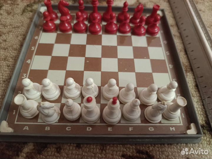 Шахматы дорожные СССР магнитные
