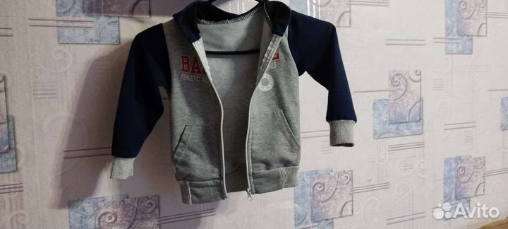 Кофточка на замке на 2г