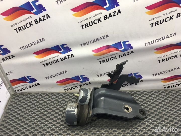 Демпфер радиатора в сборе с кронштейнами Daf XF105