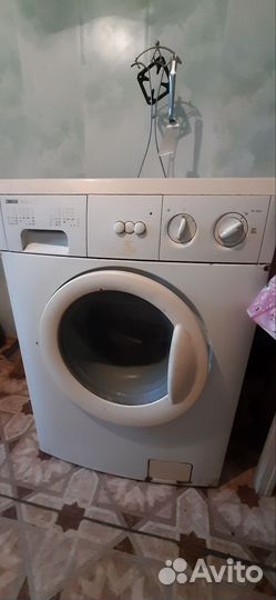 Стиральная машина на запчасти zanussi