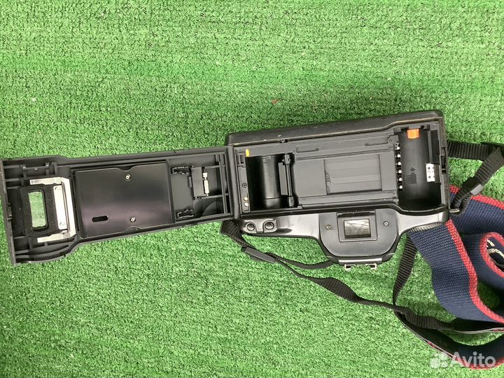 Canon 1000f