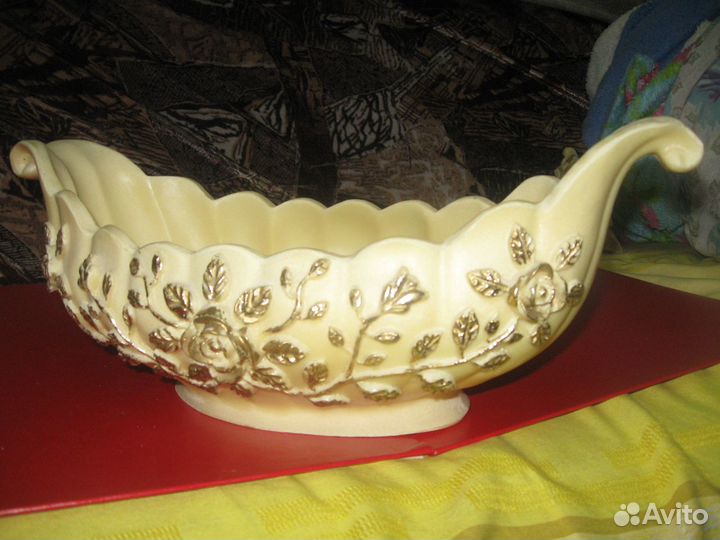 Коллекционная статуэтка, Вазы,Веночки