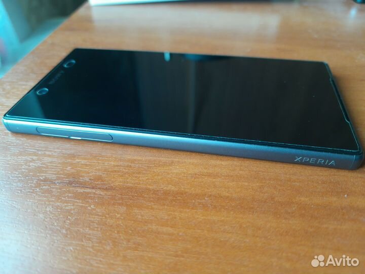 Sony Xperia Z5 Dual (E6683)