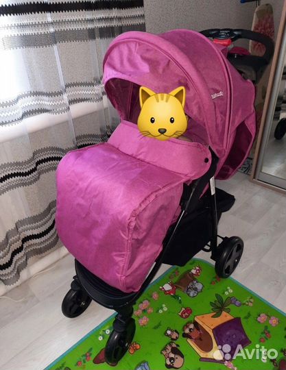 Прогулочная коляска