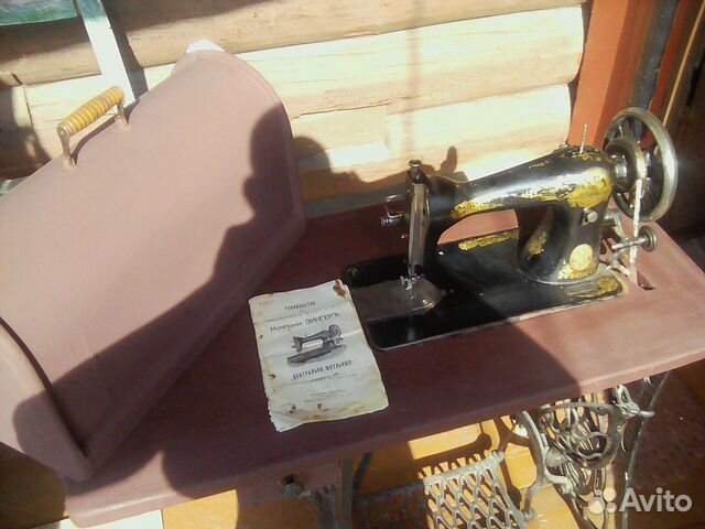 Швейная машина Singer с инструкцией 1910 года