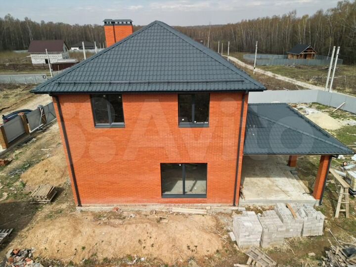 Дом 253 м² на участке 13 сот.