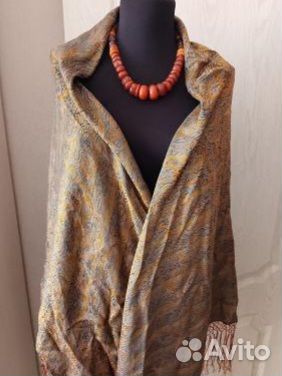 Антикварная шаль