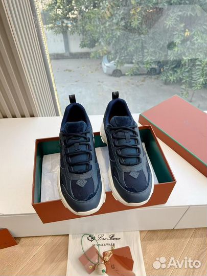 Кроссовки женские Loro Piana