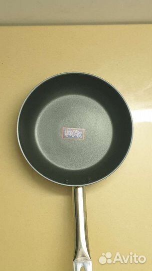 Сковороды с антипригарным покрытием