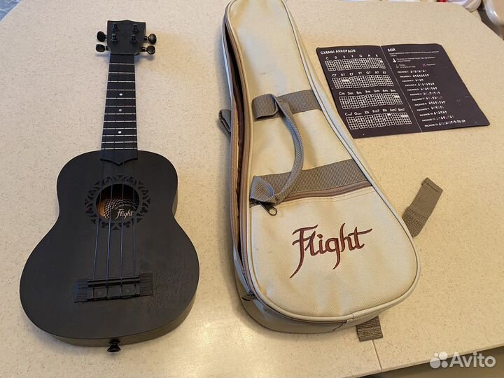 Укулеле Flight NUS310 Blackbird