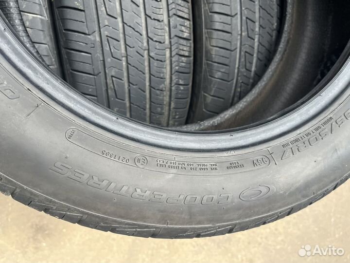 Cooper CS5 Ultra Touring 235/50 R17