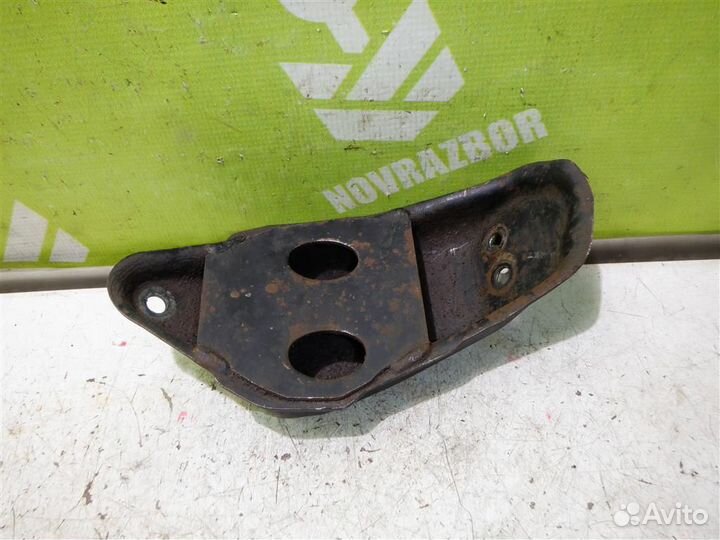 Кронштейн кпп левый Дэо Нексия