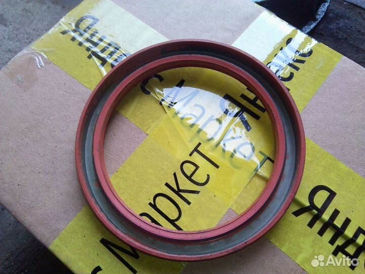 Продам сальник распредвала большой ваз 2114