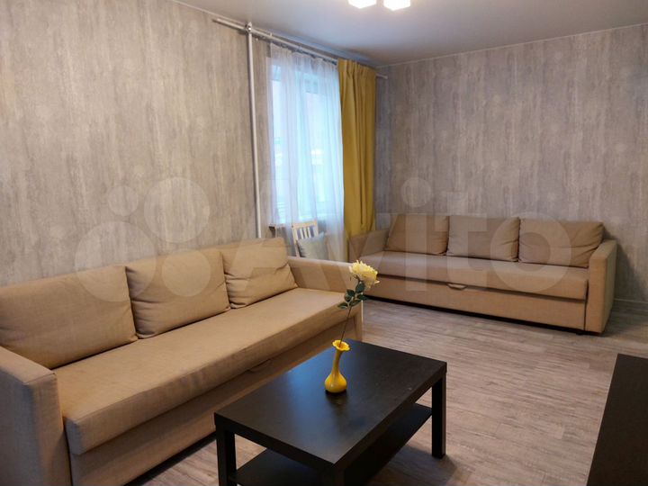 2-к. квартира, 43 м², 1/5 эт.