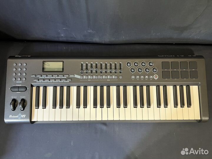 M-Audio Oxygen 61, axiom 49