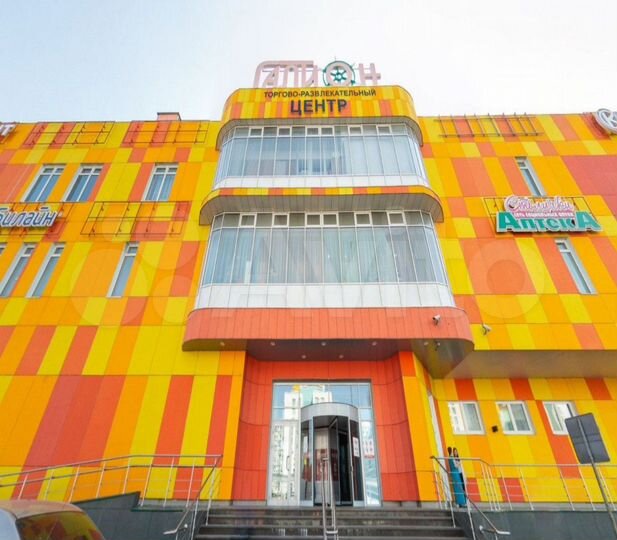 Продажа торгового помещения 1 этаж ТЦ