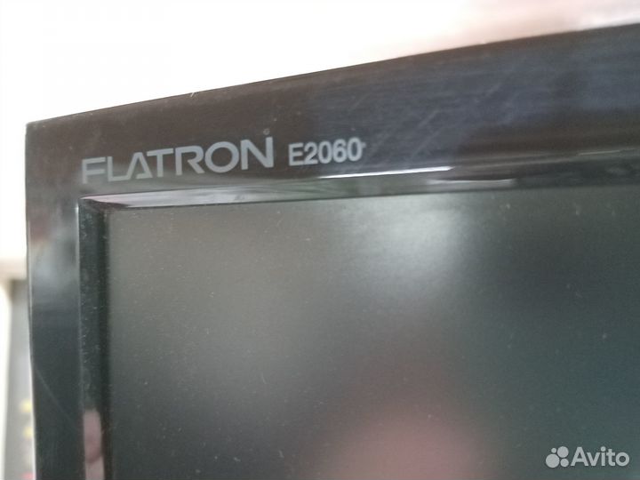 Монитор LG Flatron E2060