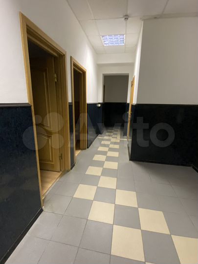 Офисное помещение с отдельным входом, 115.7 м²