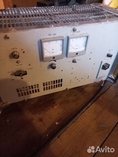 Пускозарядное устройство