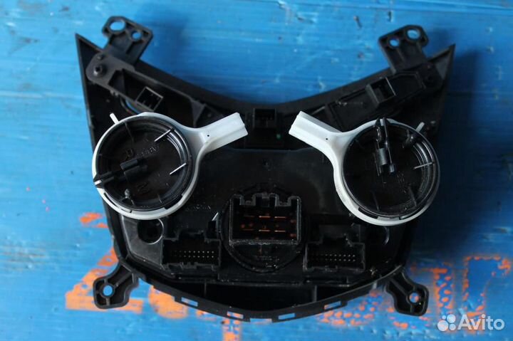 Блок управления печкой Шевролет Авео Т300