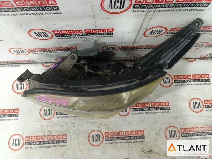 Фара левая toyota voxy