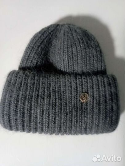 Женская шапка