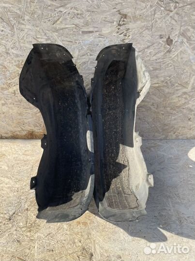 Подкрылок задний Volvo S60 RS61, RS79, RH59, HV32