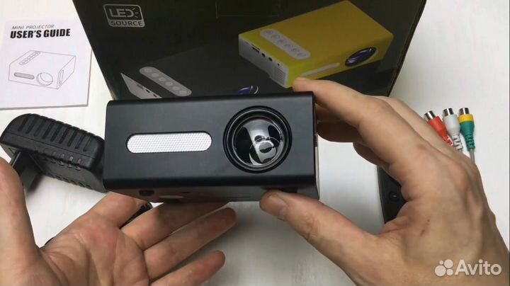 Мини проектор T300