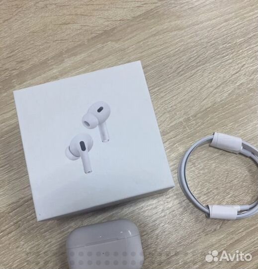 AirPods Pro 2 premium