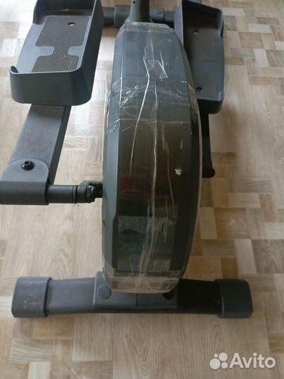 Эллиптический тренажер torneo