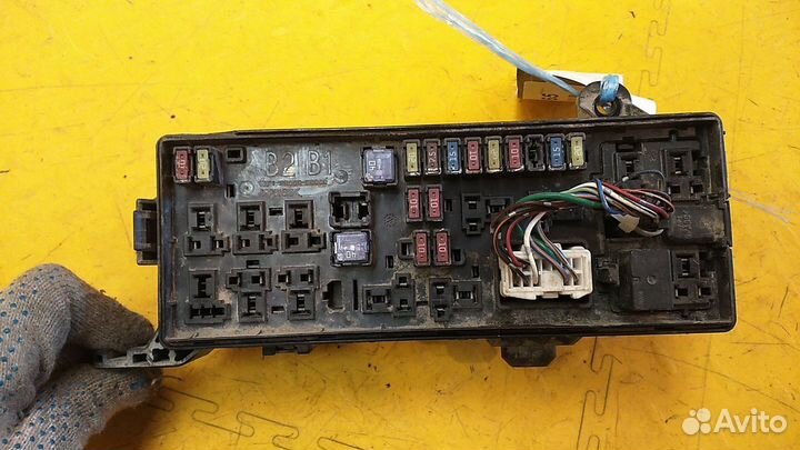 Блок предохранителей L200 (KB)