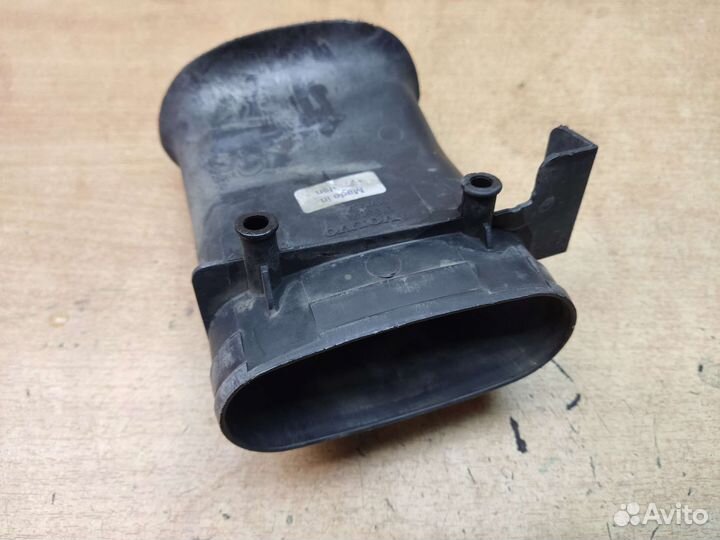 Воздухозаборник, Volvo 850