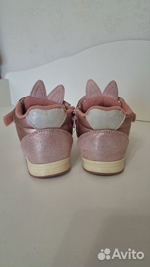 Ботинки для девочки